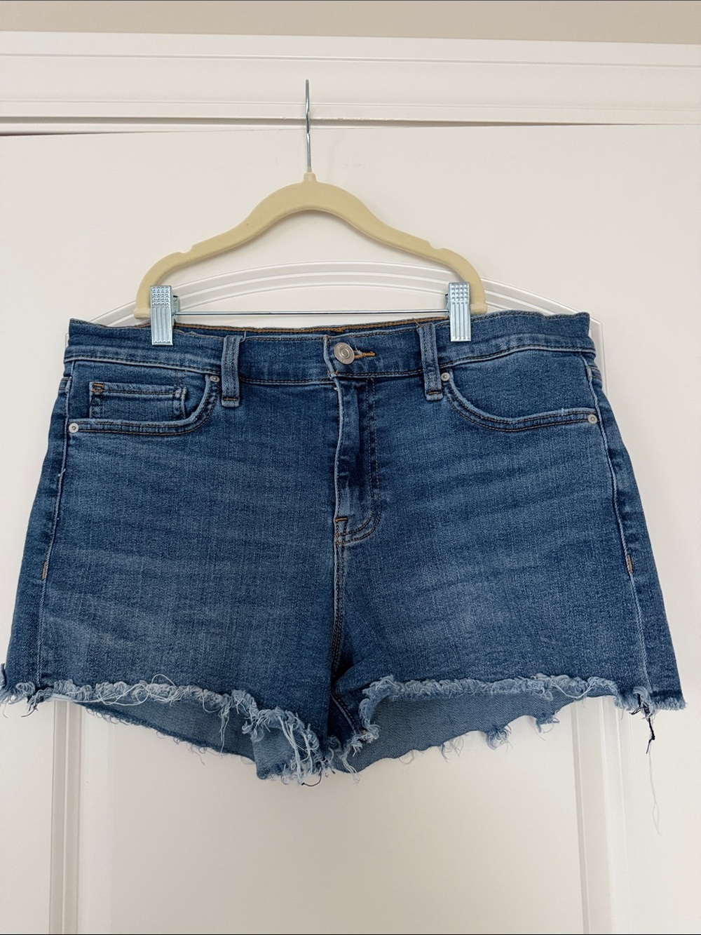Hudson | (30) Gemma Classic High-Rise Denim Shorts - Blue
